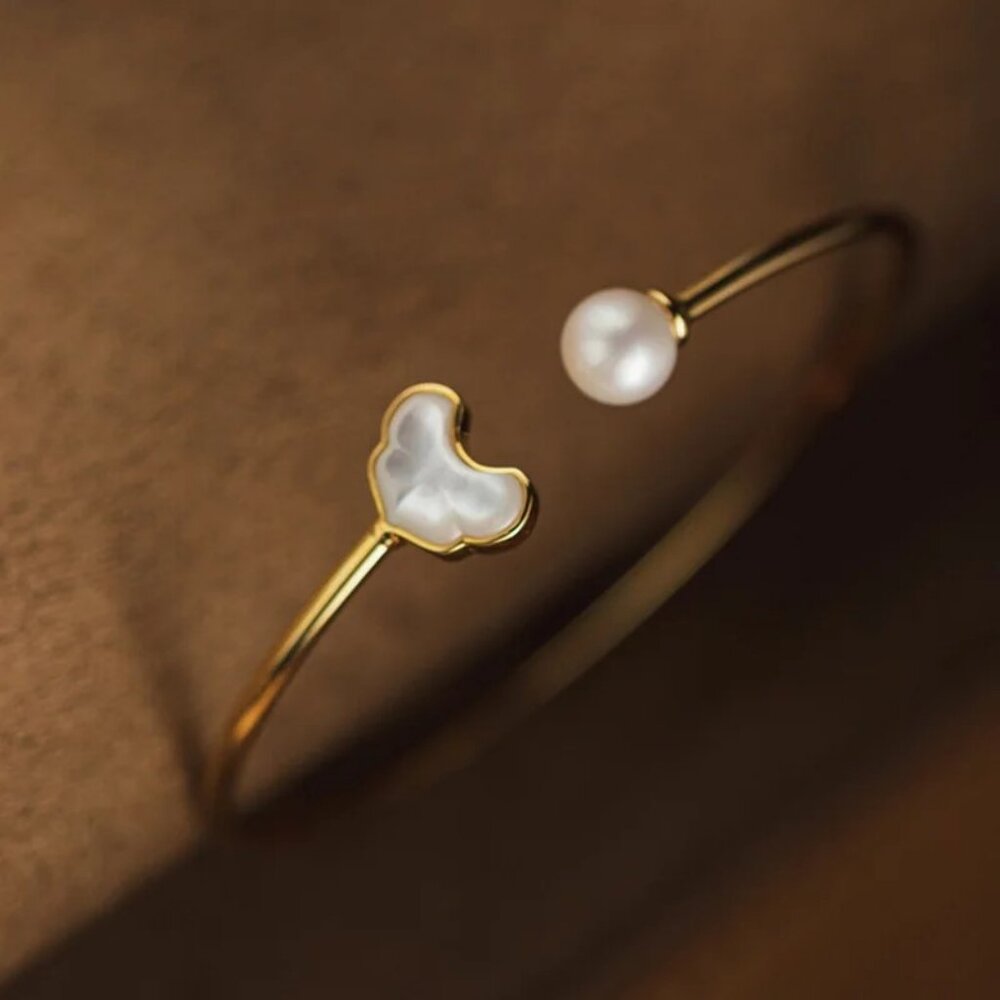 New Open Bangle Faux Pearl Adjustable Gift Box - Picture 2 of 5